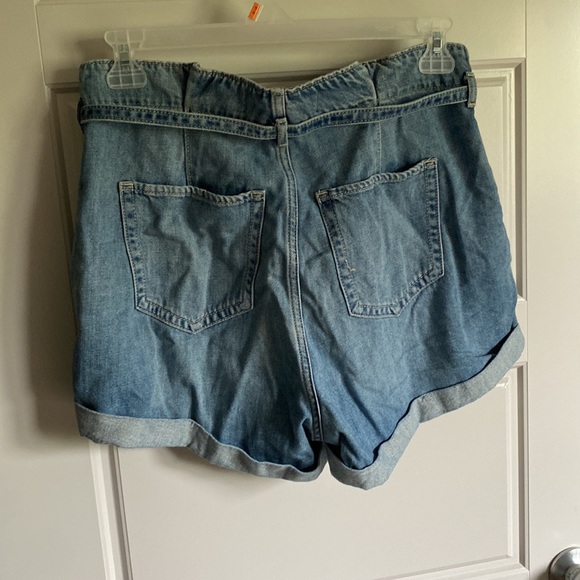 Hollister shorts - Picture 3 of 3